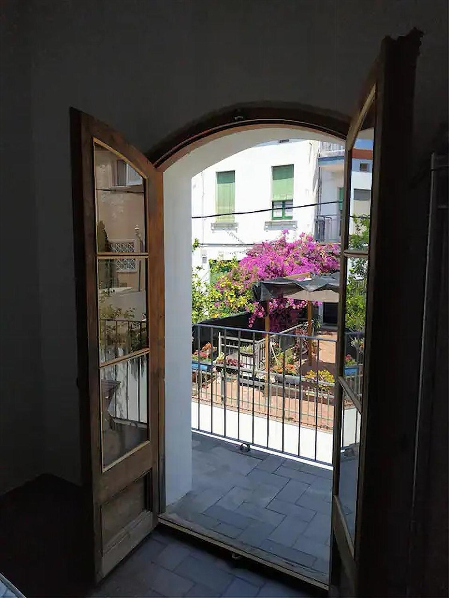 Apartamento De Diseno Cerca De Tren, Playa Y Bcn Masnou Εξωτερικό φωτογραφία
